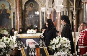 пренасят тленните останки патриарха лафет използван погребението цар борис iii