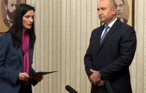 извънредно пик шок бойко клекна мария габриел върна изпълнен мандата радев живо