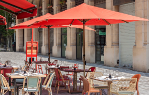 ресторантьори испания таксуват допълнително клиентите места сянка