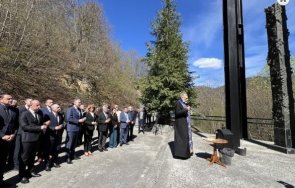 пик късата памет българина политици продължават правят пиар трагедията загиналите деца лим