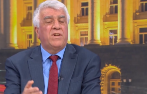 проф румен гечев малоумните промени конституцията унизиха държавния глава