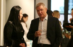 пик дянков украинската посланичка уважиха мата хари снимки