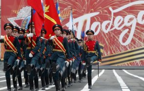 русия чества деня победата традиционния военен парад живо
