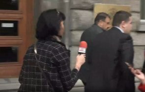 екшън депутати ппдб шикалкавят катастрофата кирил петков репортер пик бясно преследване настимир ананиев видео