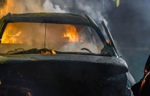 Кола пламна в движение между Стара Загора и Казанлък