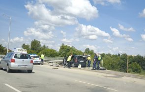 ужасяваща катастрофа софия шофьор заби мантинела