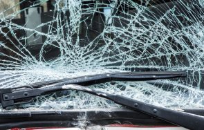 катастрофа чепинско шосе софия шестима пострадали