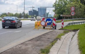 затварят месец част детелината пътен възел бояна