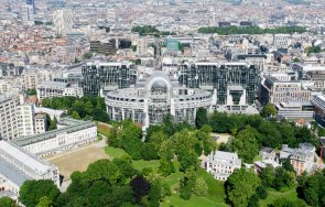 обиски европарламента свързано руска намеса разследване