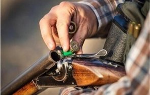 зловеща развръзка краварят влахи самоубил незаконното оръжие шефа