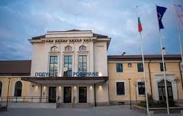 отменени закъсняващи влакове заради повреда контактната мрежа гара подуяне софия