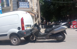 скутер баничарка помляха кръстовище софия