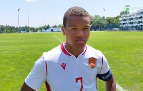 гонзо номер юноша левски подписа френския рен