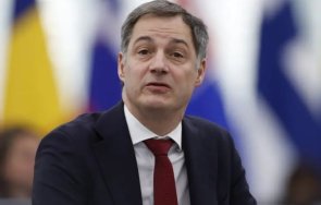 белгийският премиер подаде оставка сълзи очите загубата вота страната