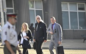 пик ретро депутатът етиен леви срам влязох в политиката величие 