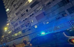 двама загинали ранени срутване балкон неапол видео