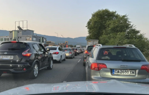 отново километрични опашки границата гърция