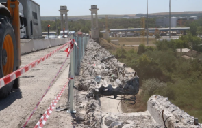 главчев инспектира ремонта дунав мост