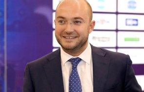 законодателните промени герб борисов осигуряват достойно заплащане младите български учени