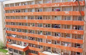 улицата университетски преподаватели учени бан остават без дом