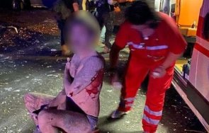 руска атака хотел украйна ранени журналисти един затрупан развалините