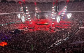 невиждано шоу хиляди пяха шийрън софия