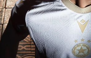 ръба новата юбилейна фланелка цска направи маркетингов фурор оказа автогол шефовете люлеещия армейски кораб