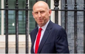 британският министър отбраната руснаците адаптират новите украински технологии фронтовата линия два месеца