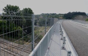 жители мездра протест искат директен достъп имотите