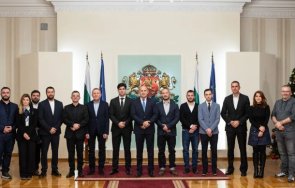 президентът радев срещна екипа филма гунди легенда любовта