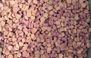 задържа двама контрабанда кокаин метамфетамин 491 240 лева снимки