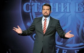 голяма излагация стани богат известен актьор подигра шоуто снимка