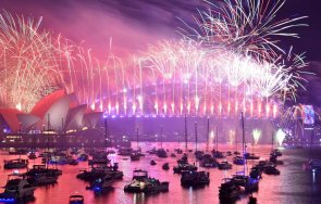 новата 2025 година вече настъпи малката островна държава кирибати