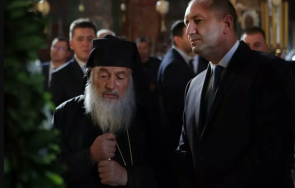 президентът лицето архимандрит амвросий загубихме ревностен служител бог