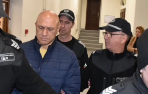 неуспешното покушение бизнесмен янко полицая поиска оставят ареста