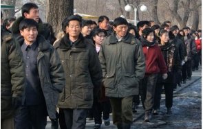 хиляди севернокорейци работят строителни работници русия