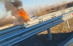 жестока катастрофа тракия кола запали удар камион жертва тежко ранен