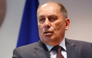 маскирани нападнаха дома бивш министър сигурността босна херцеговина