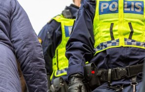 петима ранени стрелба шведско училище