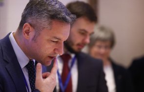 вигенин брюксел необходима последователна подкрепа малките средните предприятия