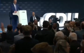 хдс губят привърженици заради сближаването алтернатива германия