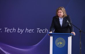 киселова поздрави участниците програмата women tech жените технологиите 2025 висшето училище телекомуникации пощи