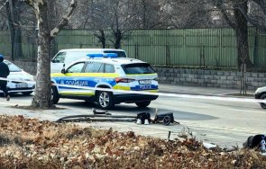 прегазената тротоар майка тежко състояние децата болница