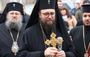 стотици посрещнаха новоизбрания видински митрополит пахомий