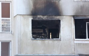 голям пожар избухна столичния квартал банишора евакуирани хора снимки