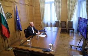 премиерът желязков остане единен предвидим цялостната подкрепа украйна