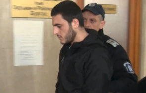 години затвор сириеца прегазил полицаите бургас