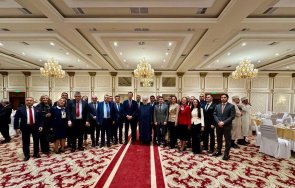 депутатите дпс ново начало уважиха благотворителната вечеря ифтар дадена главно мюфтийство снимки