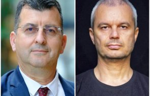 поразителен ефект евродепутатът възраждане боядиса замери яйца европарламента позапали понашляпа няколко белгийски френски полицаи откаже заплатата ев