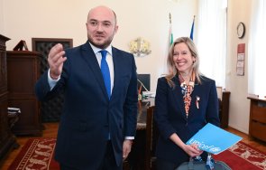 министър георги георгиев кристин бройн уницеф обсъдиха правосъдието деца